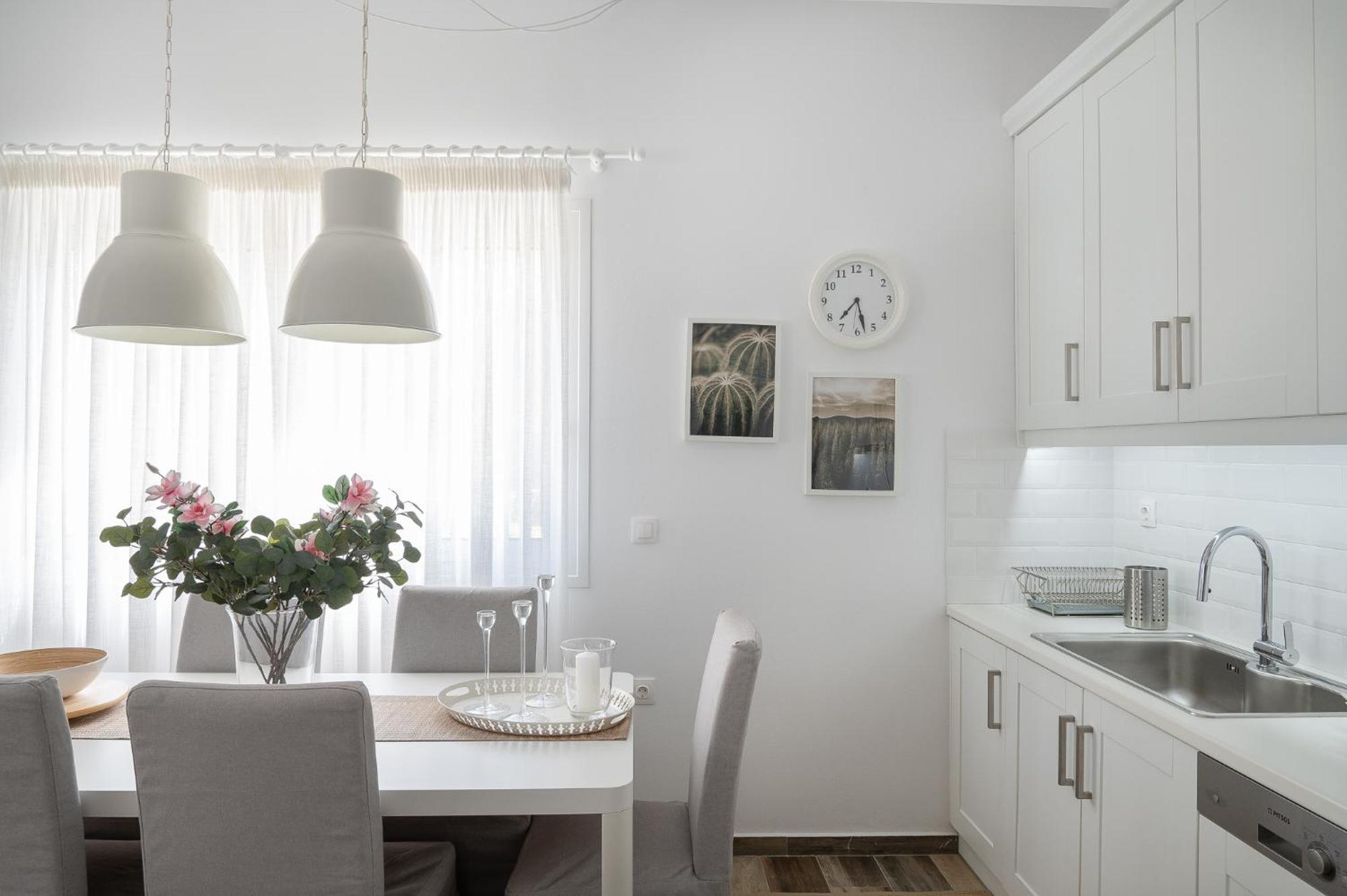 Pouletis Family Apartments - Akroyali Seaview Getaways Kalamáta Kültér fotó
