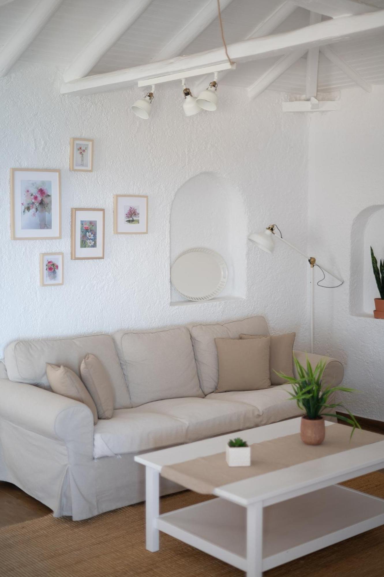 Pouletis Family Apartments - Akroyali Seaview Getaways Kalamáta Szoba fotó